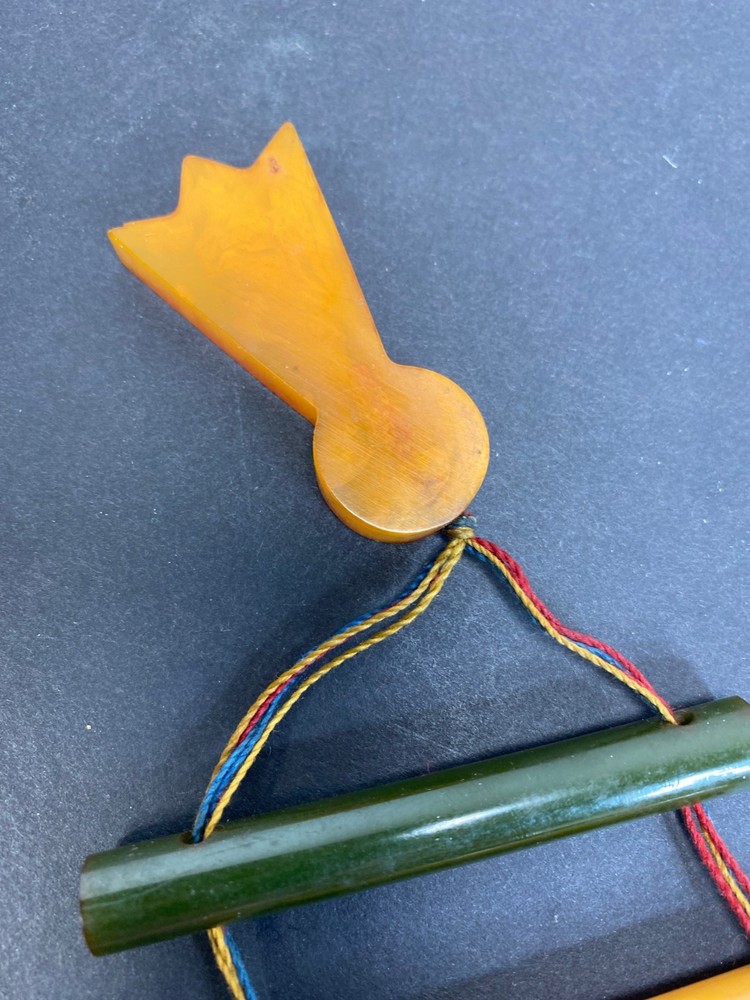 Bakelite String Puzzle Game Optical Illusion Rare Vintage