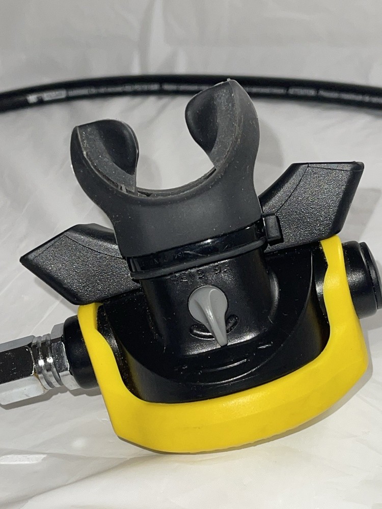 US Divers Aqualung Octopus