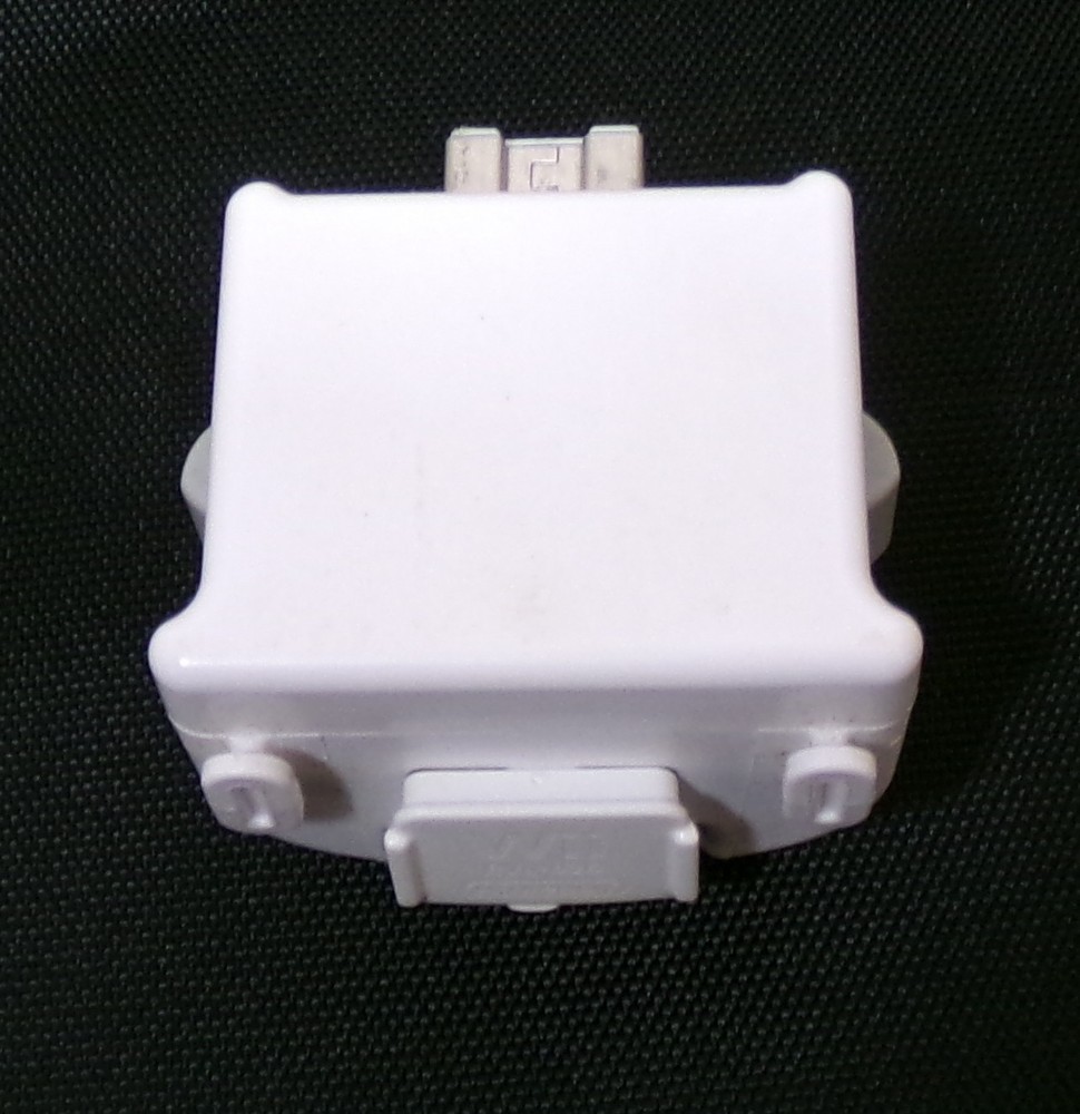 Nintendo Wii RVL-026 OEM Motion Plus White Sensor Adaptor Attachment Untested