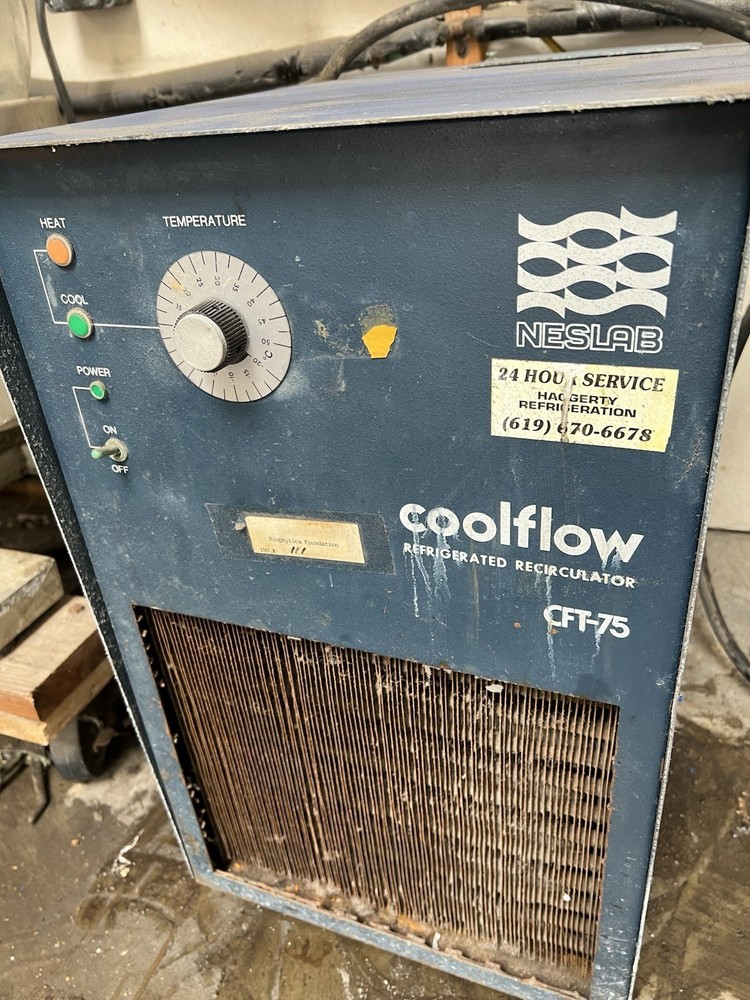 NESLAB Coolflow refrigerated recirculator CFT-75