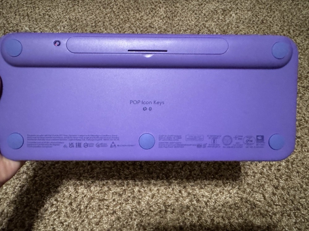 Logitech Pop Icon Key Wireless Keyboard + Mouse Set