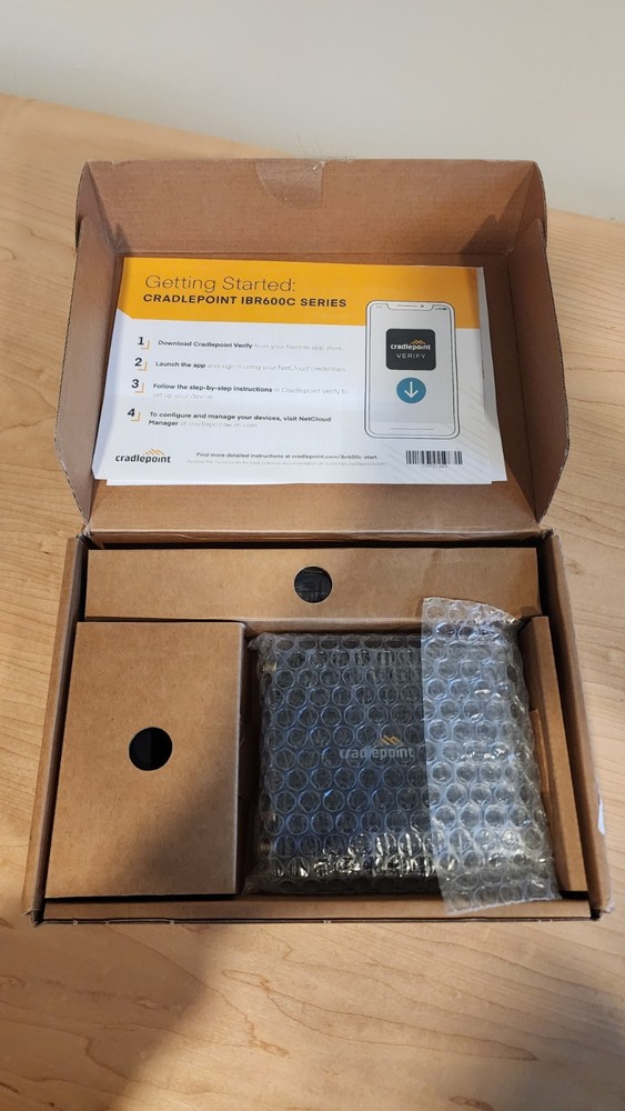 Cradlepoint IBR600C-150M-bundle 4G LTE Cat 4 w/ 3G Fallback Router