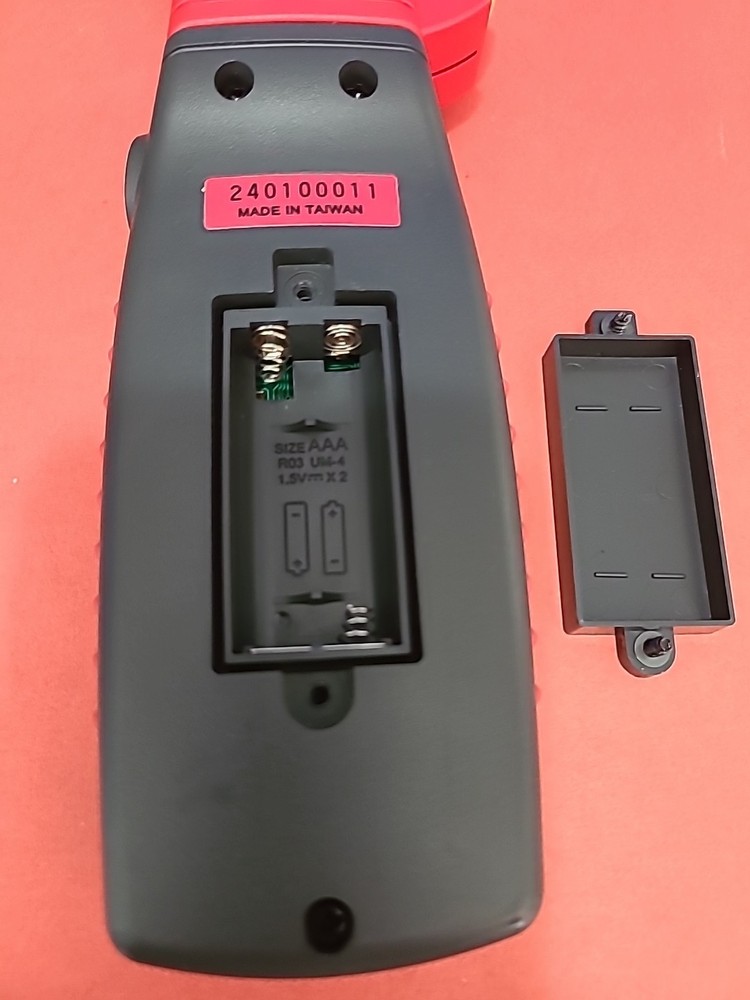 Amprobe ACD-23SW - 400A True-RMS Swivel Clamp Meter with Temperature and VolTect