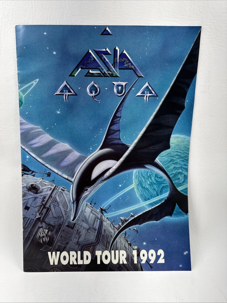 Asia World Tour 1992 ORIGINAL Aqua Concert Program Vintage Signed   Geoff Downes