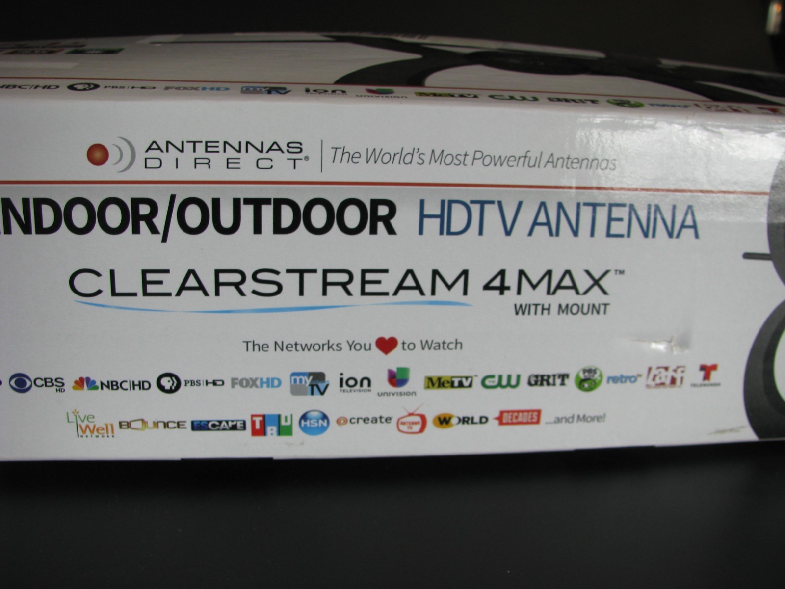Antennas Direct - ClearStream 4MAX Indoor/Outdoor HDTV Antenna