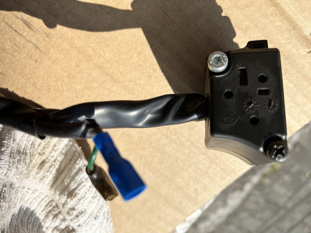 Yamaha Thundercat Right Hand Switches