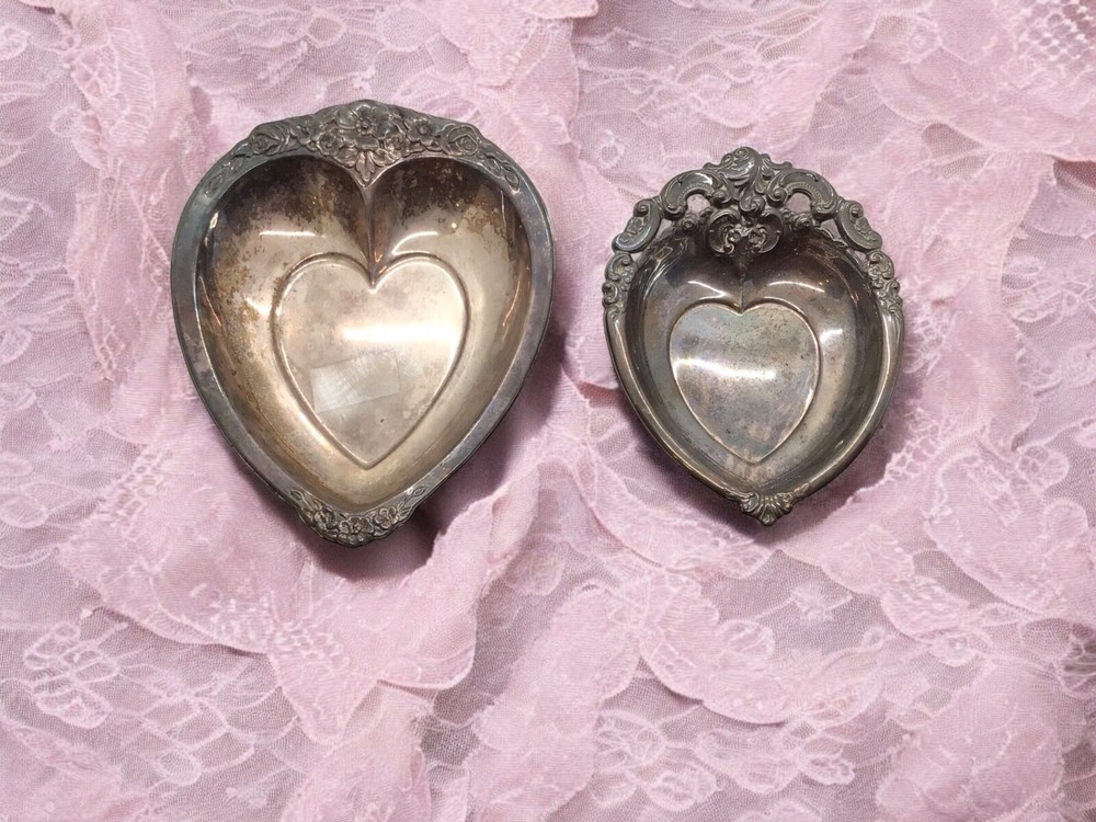 Lot of 2 Vintage Heart Silverplate Silverplated Dish Dishes Tray Laurel Mist