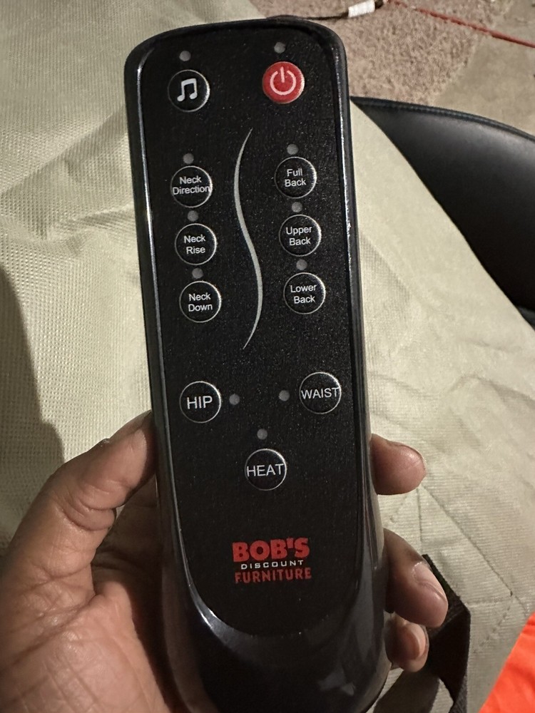Massage Chair (Bluetooth Speakers)