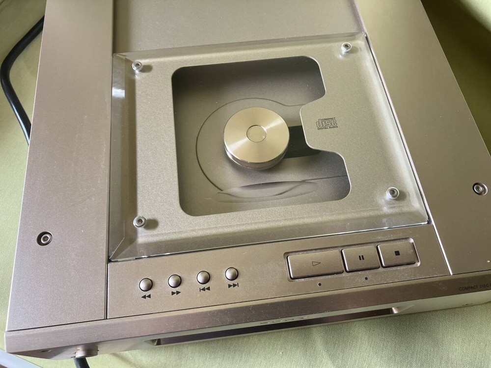 SONY CDP-X3000 CD Player