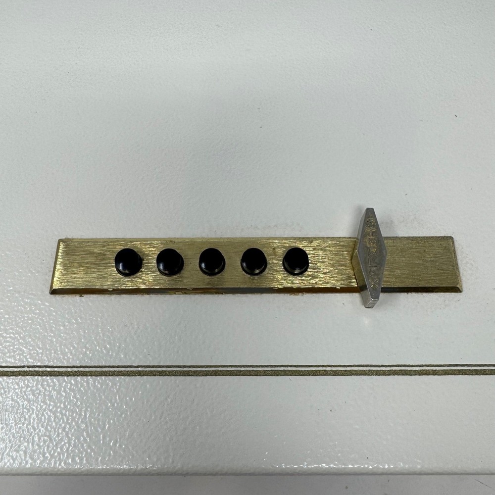 Vintage V-Line Security Case Pistol Safe Simplex Push Button Made in USA READ!