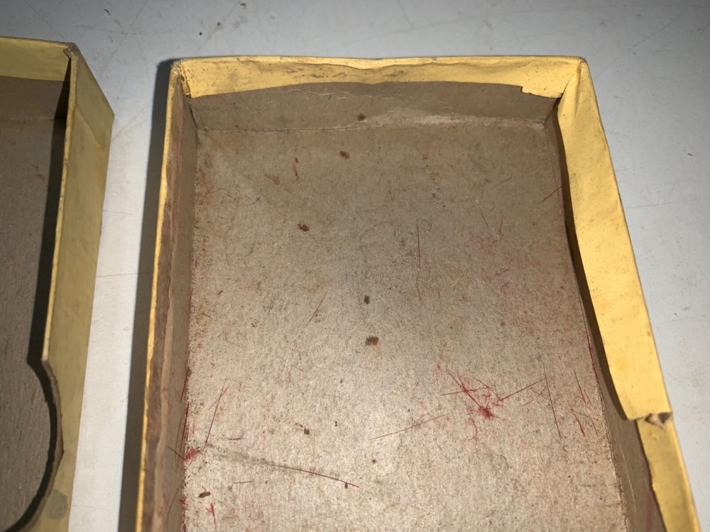 ORIGINAL J & P COATS USA SIX STRAND FLOSS - EMPTY BOX