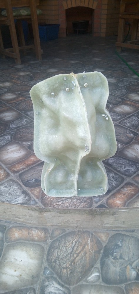 Polyurethane flexible mold with a plastic frame''gargoyle''