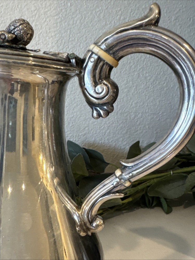 Rare Thomas Wilkinson silver plate teapot with beautiful finial