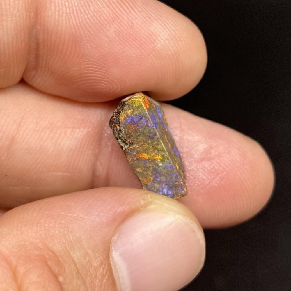 Mesmerizing Australian Andamooka Rough Opal
