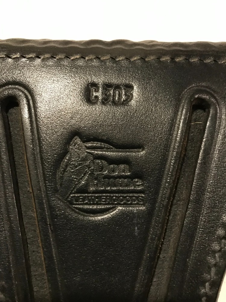 Don Hume Handcuff Pouch