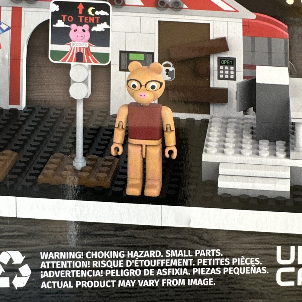 Piggy Roblox Carnival Building Set with Figures Chapter 8 with Code