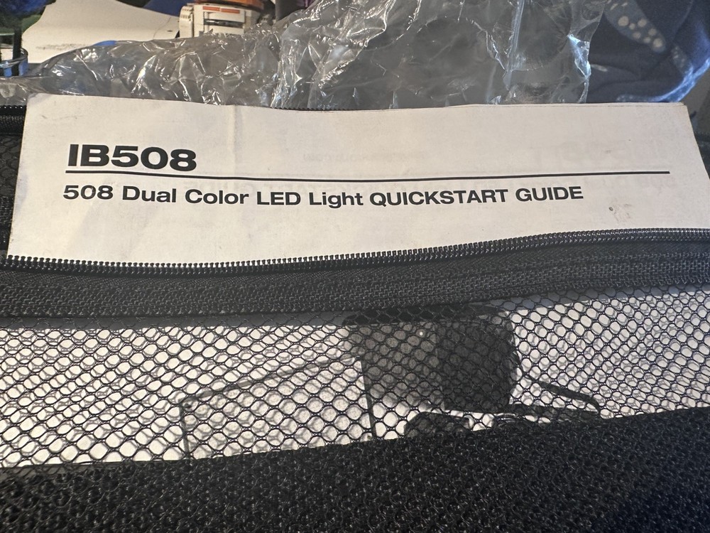 Ikan Multi-K Adjustable-Color Continuous Light Panel - Near-Mint