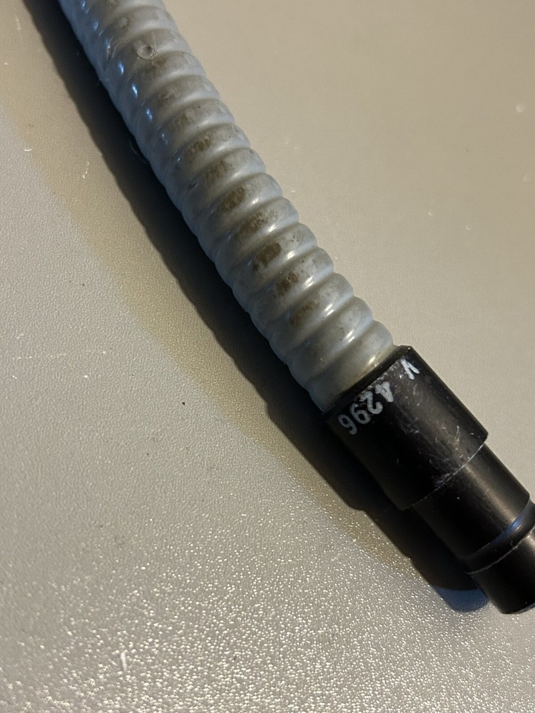 Leica Fiber-Optic Microscope Ring Light Source with Flex Fiber Cable