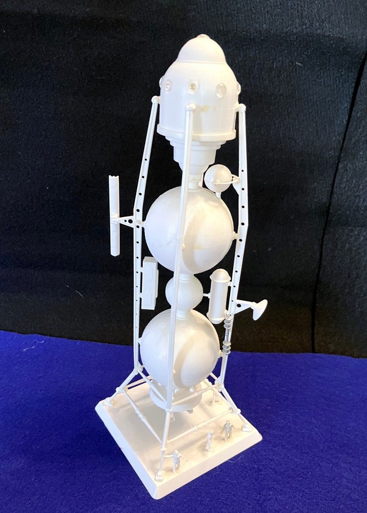 Lindberg Star Probe Space Shuttle Model Kit #1174 1976 Built