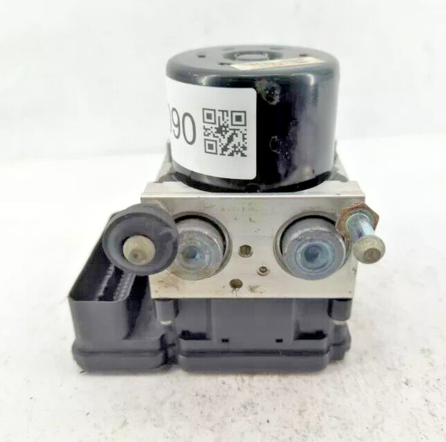 2014-2017 Jeep Compass Patriot ABS Anti-Lock Brake Pump Control Module Assembly