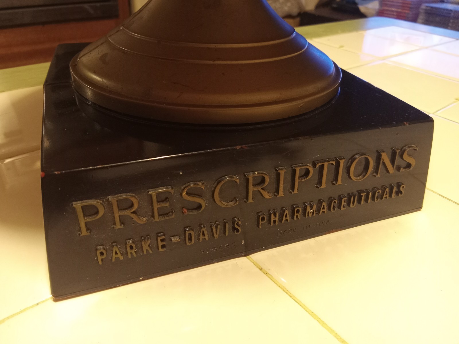 Pharmaceuticals Rx Pharmacy Apothecary Lights Parke-Davis Lamp