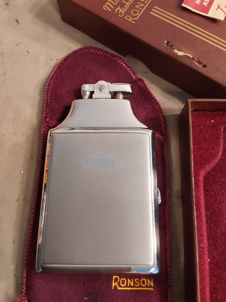 Ronson Boxed Mastercase Lighter Cigarette Case