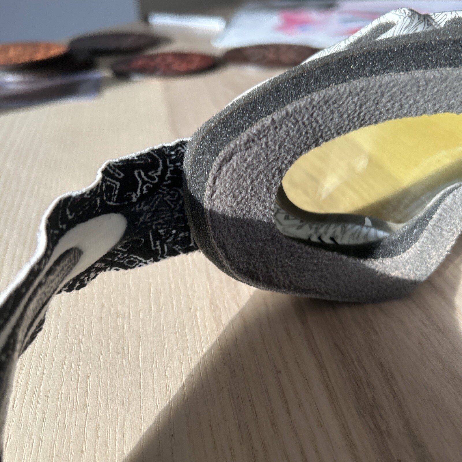 Oakley Crowbar Ski And Snowboard Goggles.