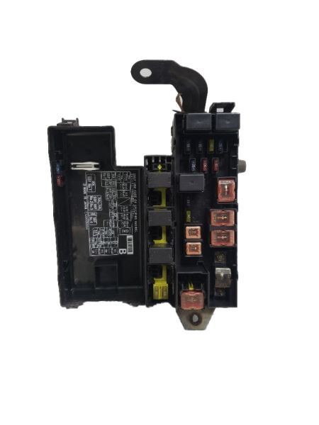 Used Fuse Box Engine fits: 2000 Subaru Impreza engine compartment Grade A