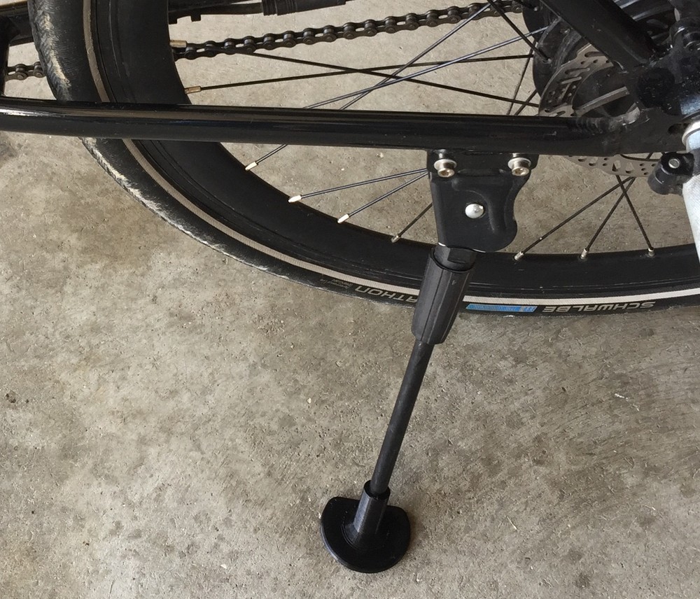 Kickstand Beach Pad
