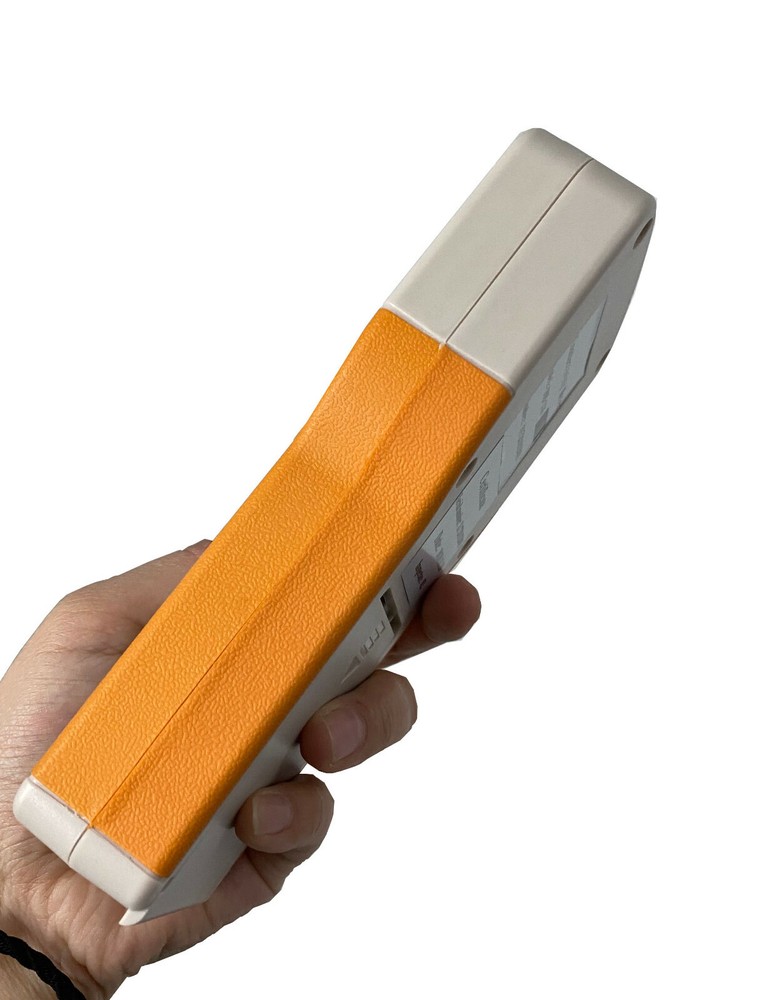 Conductivity Meter Water Quality Analyzer with Temp Compensation 10-50℃ Manual