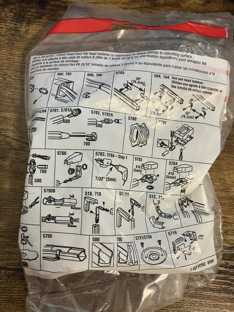 Wiremold V5785 STL Comb Connector IVORY