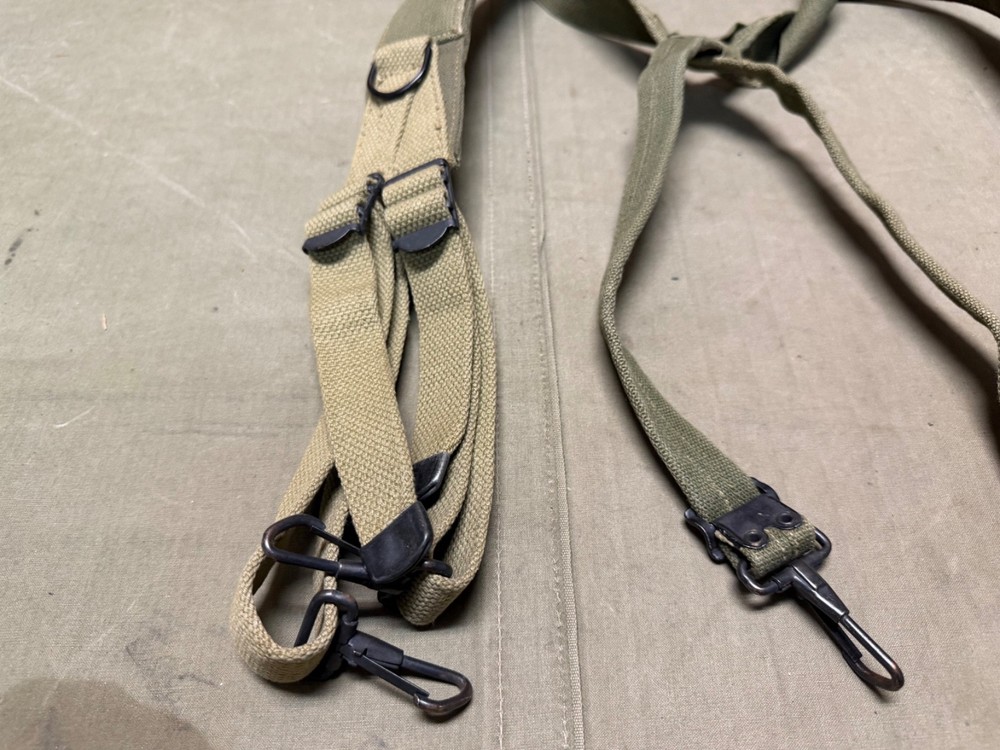 ORIGINAL WWII US ARMY M1943 COMBAT FIELD EQUIPMENT SUSPENDERS-TRANSITIONAL