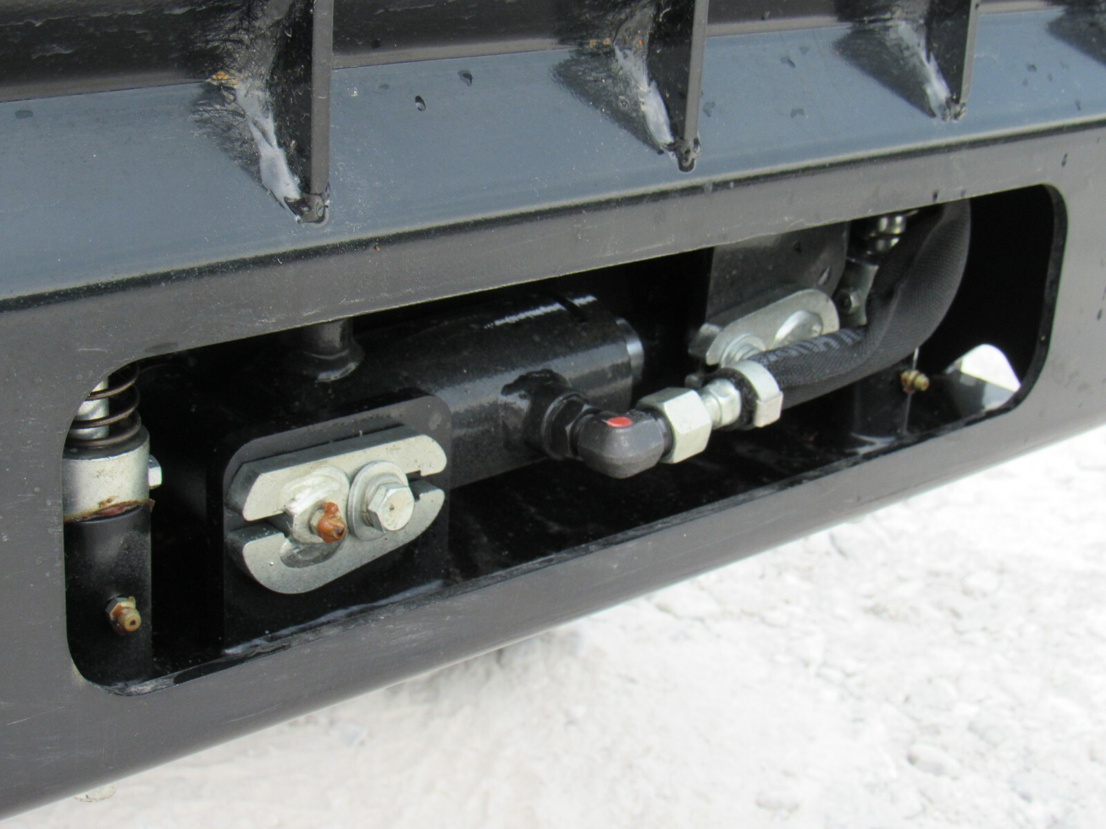 Bradco Tilt Attach Adapter Fits Mini Universal Skid Steer 100145