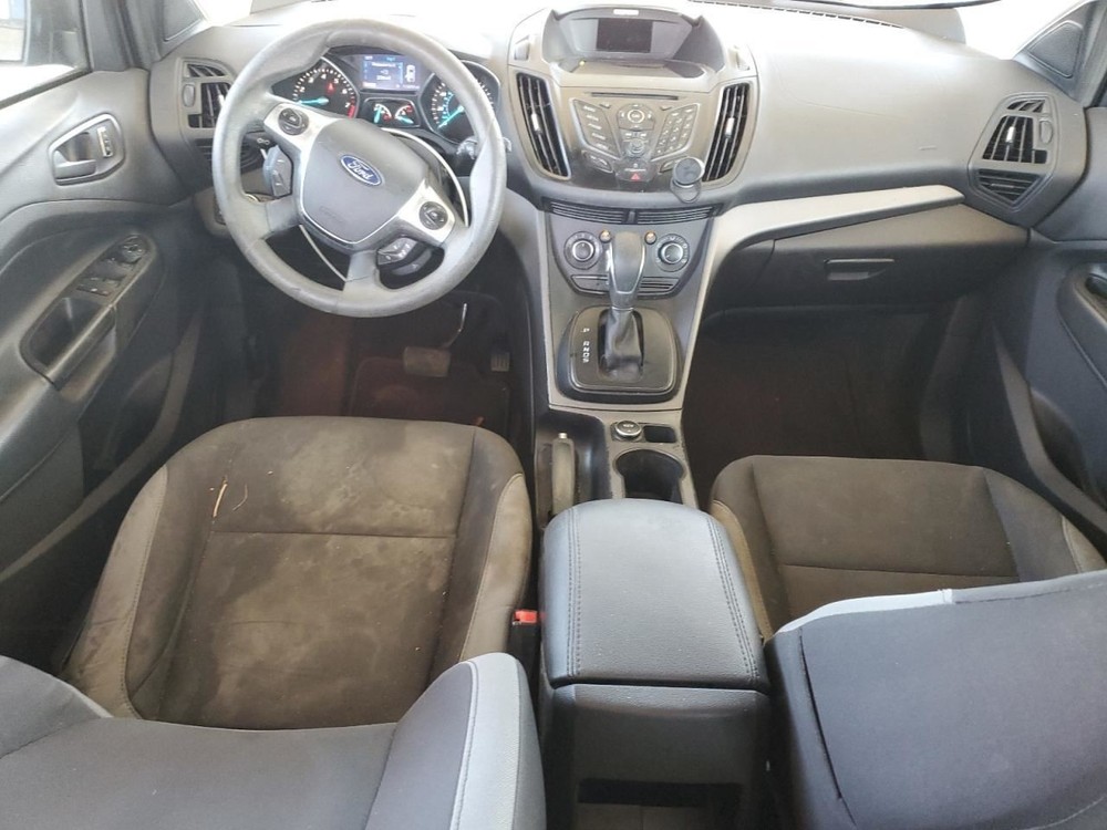 ESCAPE 2014 Glove Box 4831784