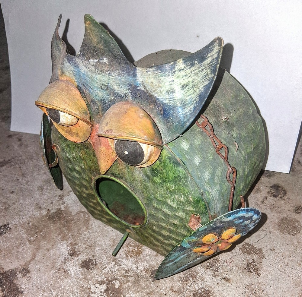 Metal Birdhouse