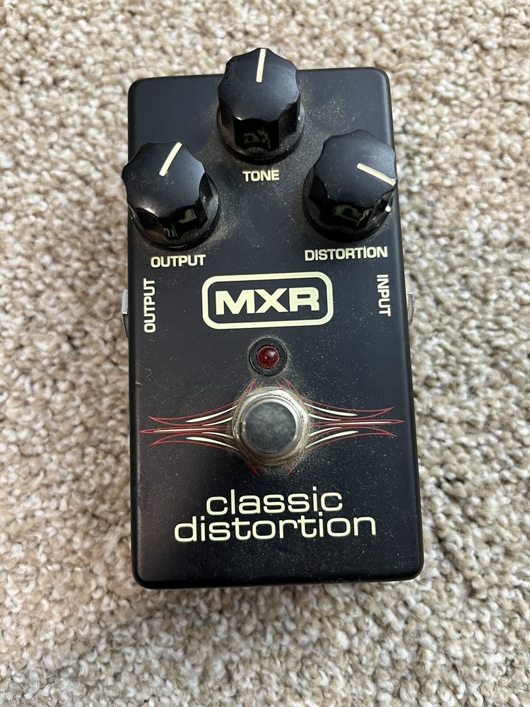 MCR Classic Distortion Input Output Box