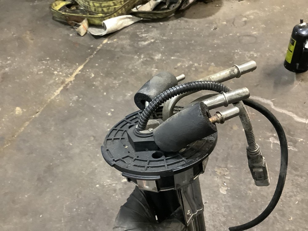 Kenworth T680 DEF Sensor - Used