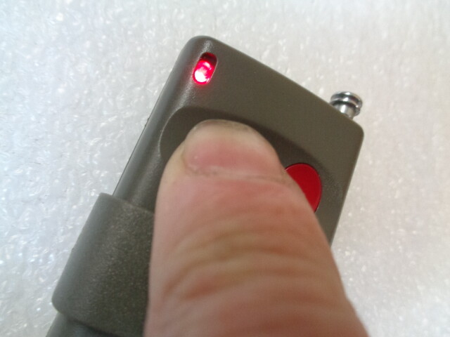 RF300XT Transmitter ( Hawker Beechcraft ?? ) 300 ft Range