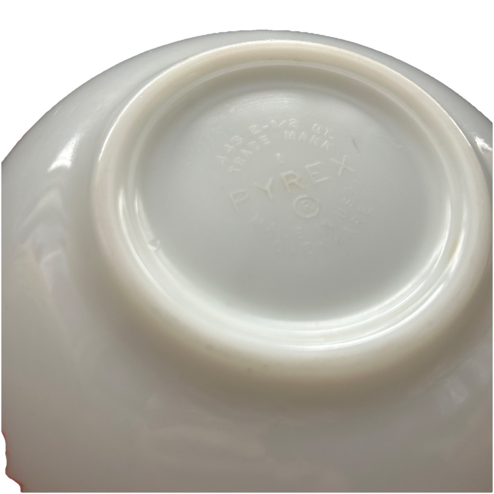 VINTAGE PYREX # 443 PINK GOOSEBERRY SMALL CINDRELLA MIXING BOWL 2.5 PINT FreeShi