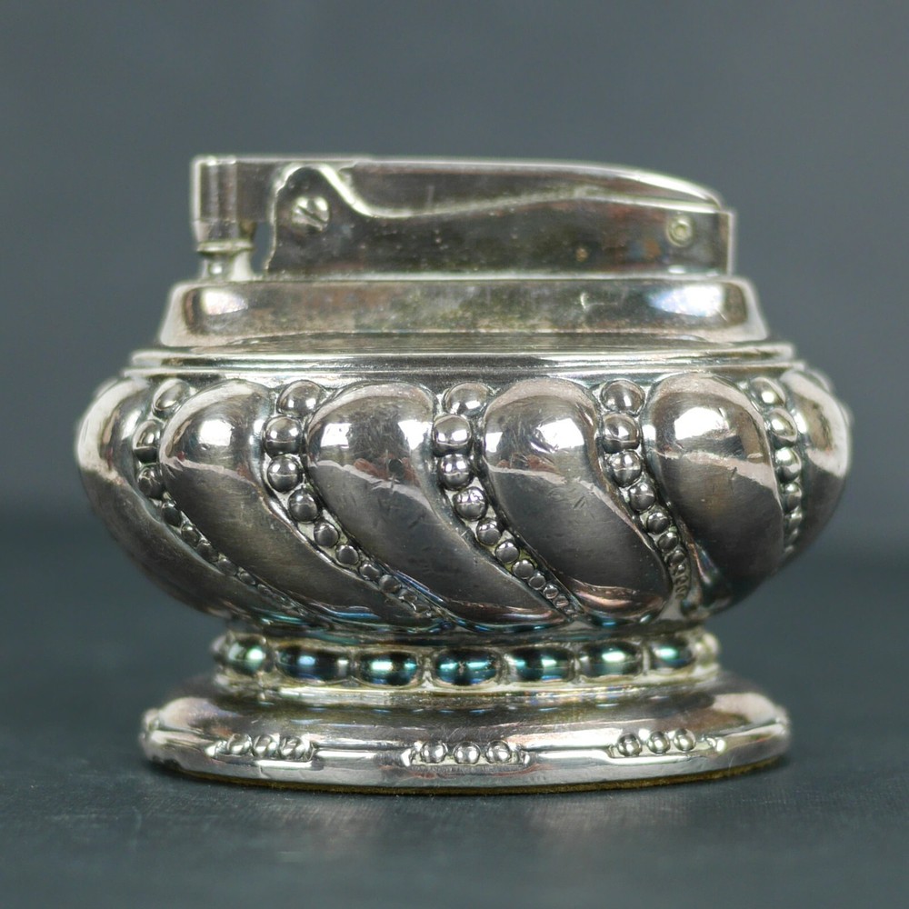 VINTAGE RONSON "CROWN" Table Lighter Silver Plate Decorative Push Top Lighter