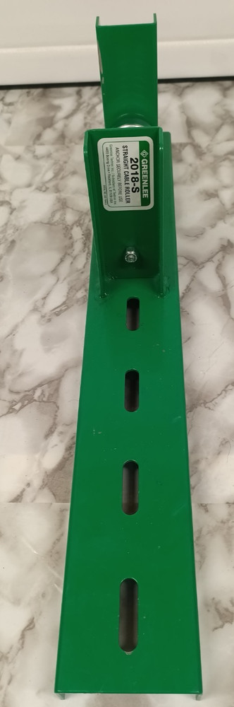 Greenlee 2018S Straight Cable Tray Roller