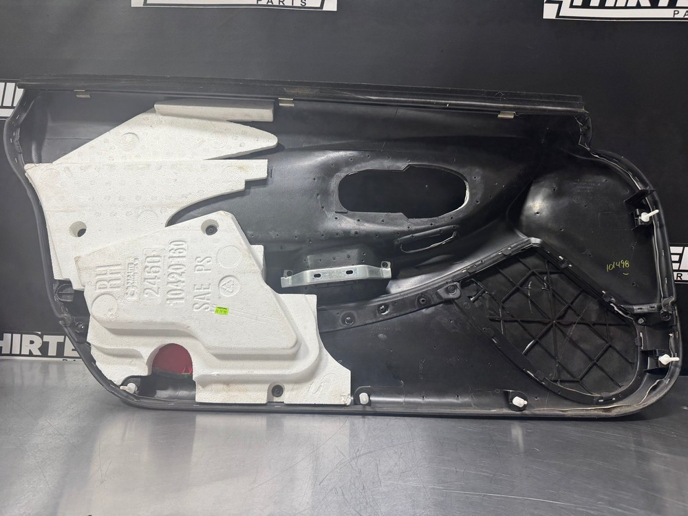 97-04 C5 CORVETTE DOOR PANEL PASSENGER SIDE RH OEM #L358