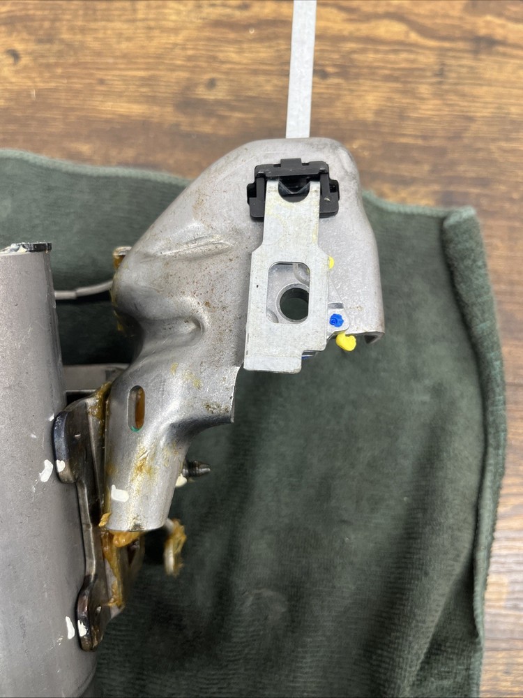 Vauxhall Mokka 2015 Upper Adjustable Steering Column Ignition Barrel Surround