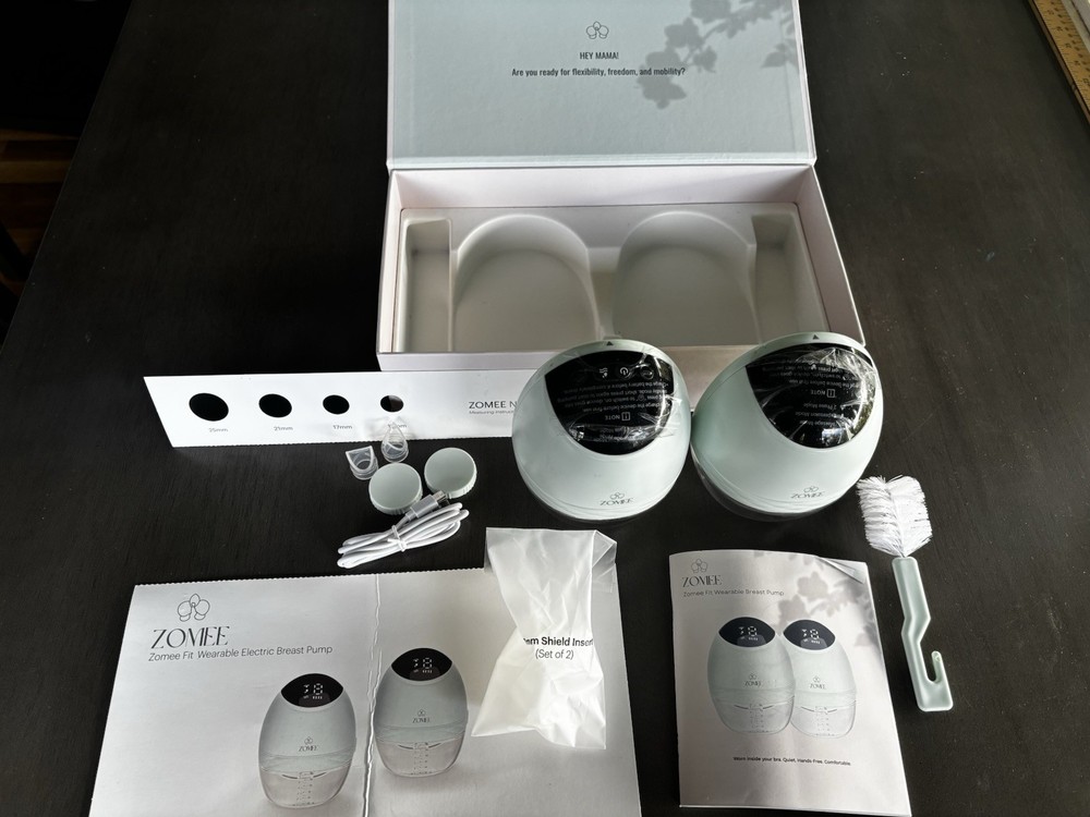 Zomee Fit Wearable Breast Pump