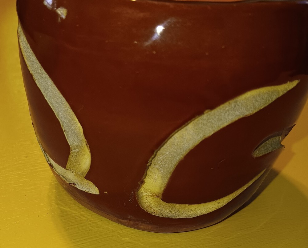 Beautiful Ceramic Carved Dish/ Cup/ Vase/ Pot