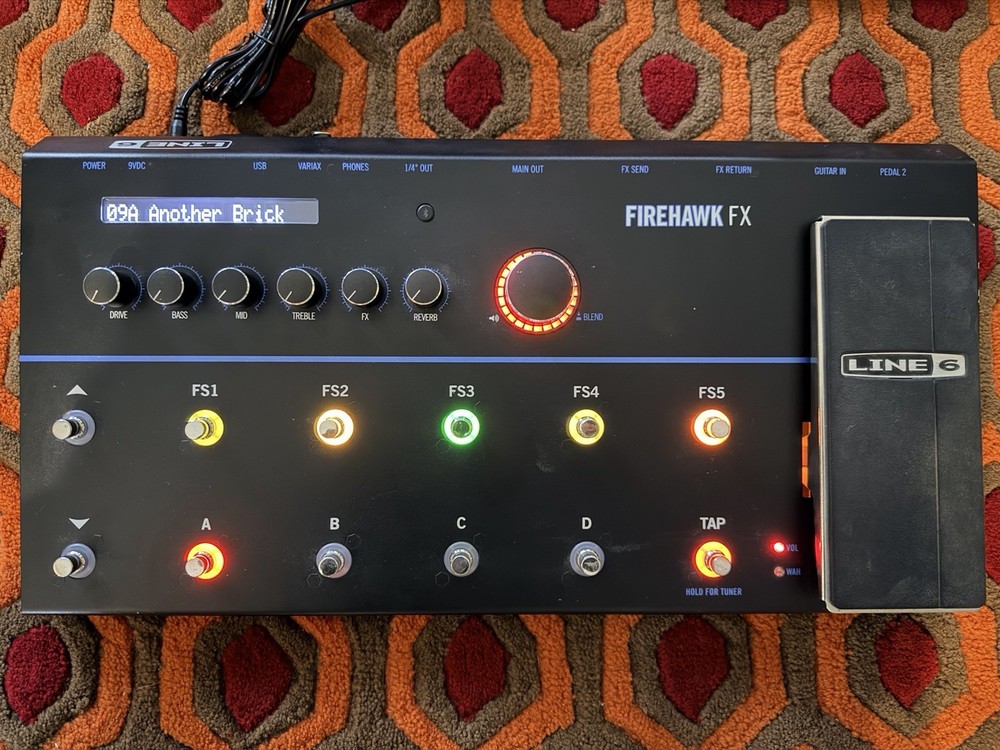 LINE 6 FIREHAWK FX MULTI EFFECTS GUITAR FLOOR PEDAL DIGITAL PROCESSOR TESTED