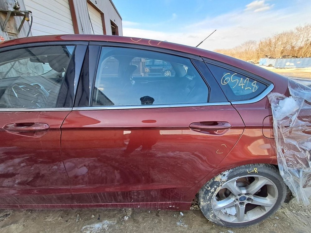 2014 Ford Fusion 4.2 Display Screen - Used, No Anti-Theft Code, Reprogram Needed