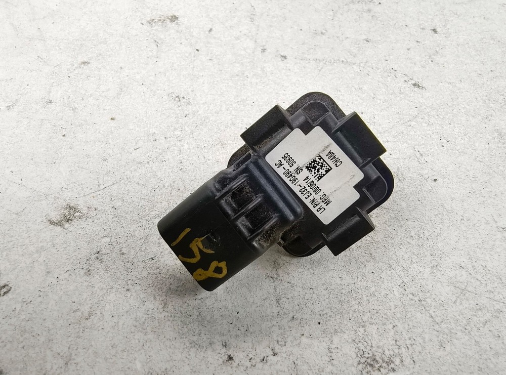 14-15 RANGE ROVER EVOQUE REAR BACK VIEW BACKUP REVERSE CAMERA MODULE UNIT OEM