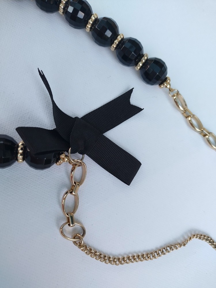 Vintage plastic necklace by "Accessorize"