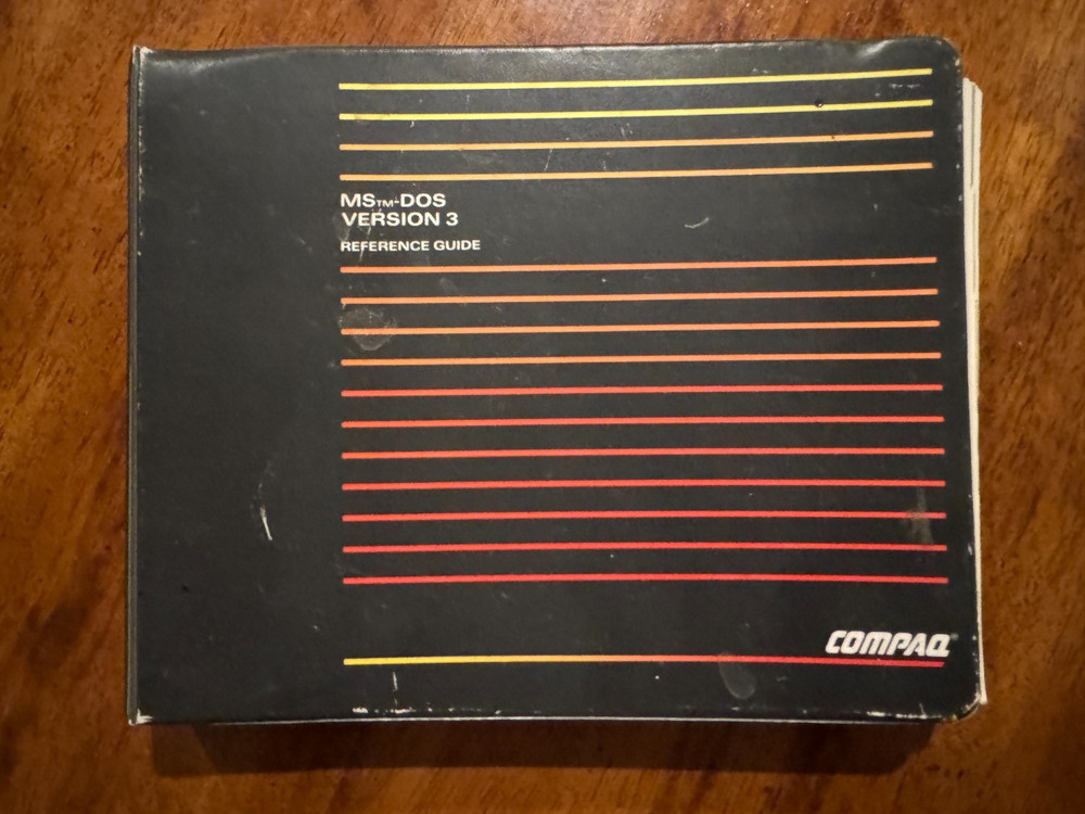 COMPAQ MS DOS VERSION 3 - REFERENCE GUIDE 1985